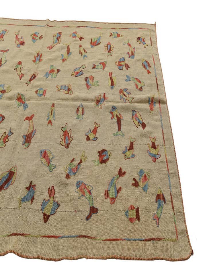 Detail image of  4' 10 x 6' 6  Hand Woven Kilim Suzani Wool Rug