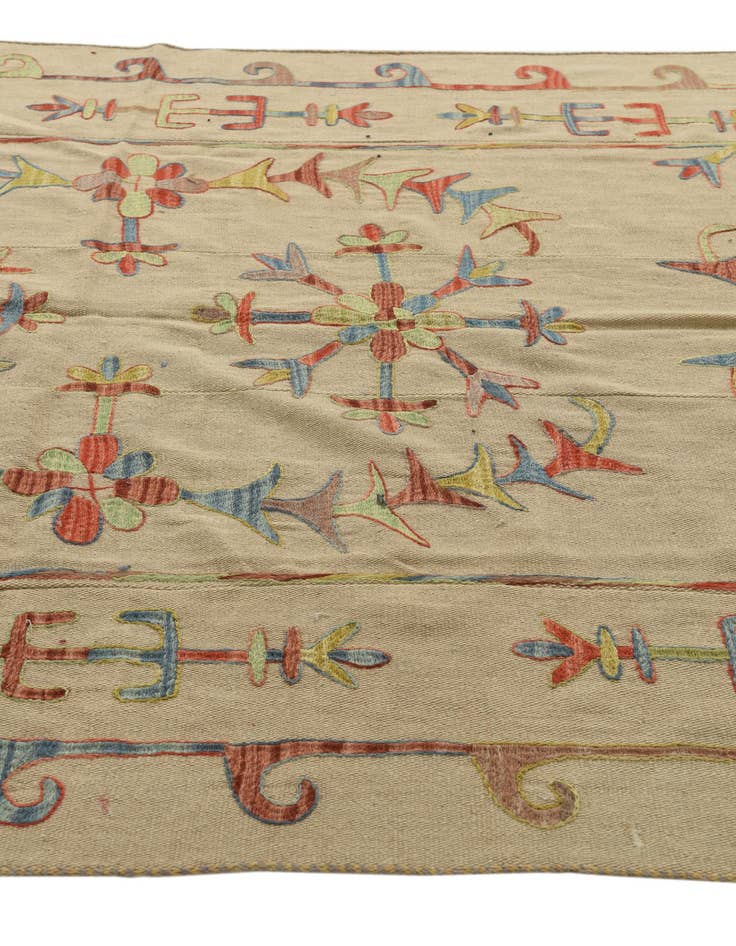 Detail image of  5' 7 x 7' 6  Hand Woven Kilim Suzani Wool Rug