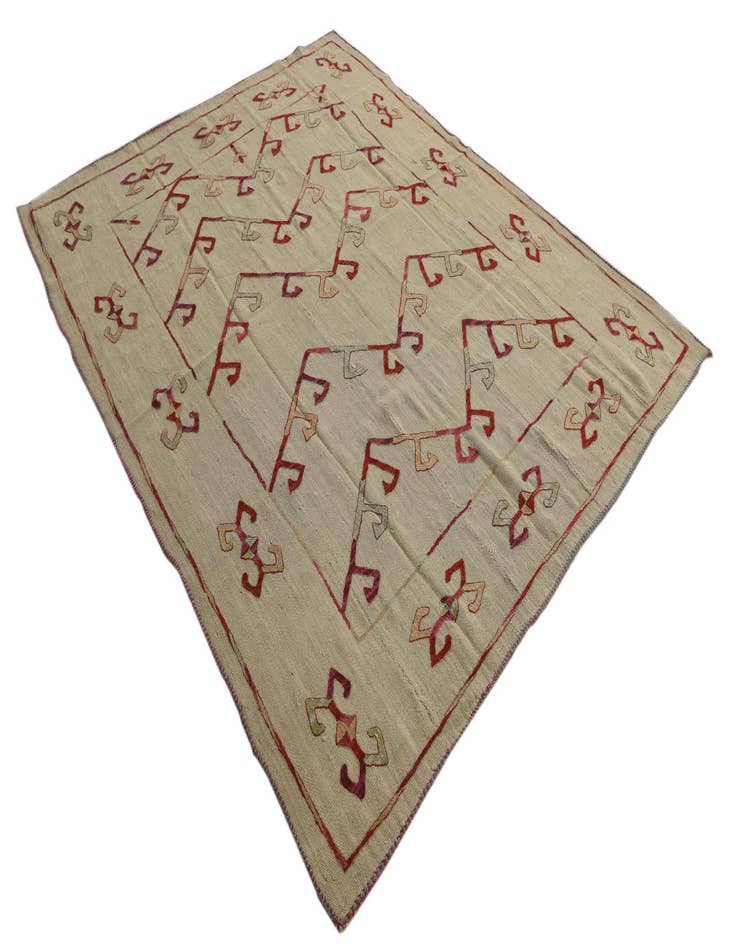 Detail image of 5' 10 x 7' 3 Hand Woven Kilim Suzani Wool Rug