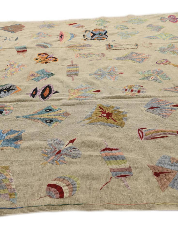 Detail image of  8' 4 x 9' 6  Hand Woven Kilim Suzani Wool Rug