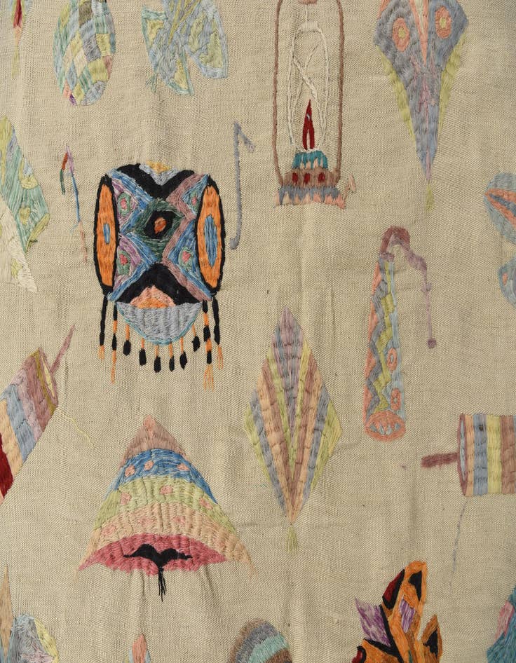 Detail image of  8' 4 x 9' 6  Hand Woven Kilim Suzani Wool Rug