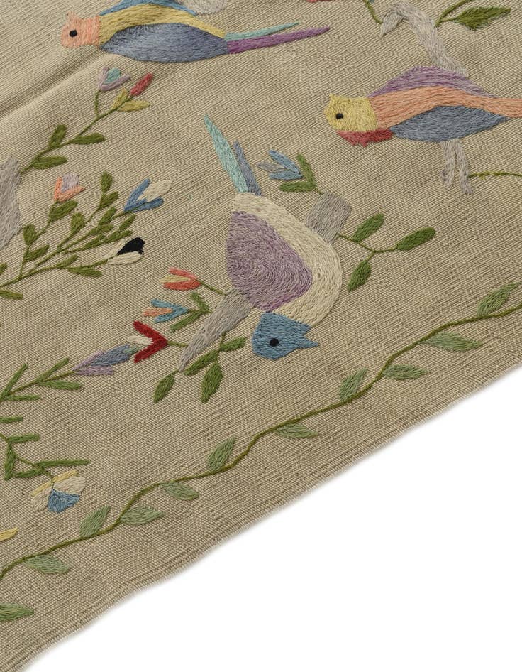 Detail image of  6' 9 x 9'  Hand Woven Kilim Suzani Wool Rug