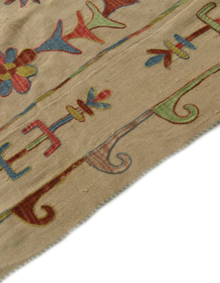 Detail image of  5' 5 x 7' 10  Hand Woven Kilim Suzani Wool Rug