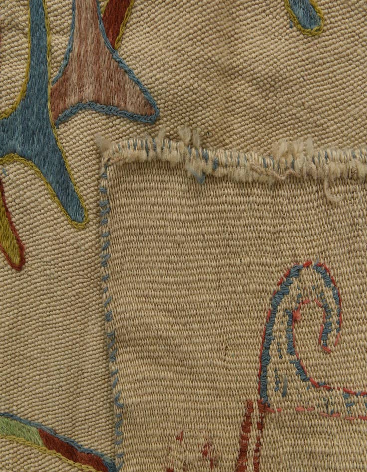 Detail image of  5' 5 x 7' 10  Hand Woven Kilim Suzani Wool Rug