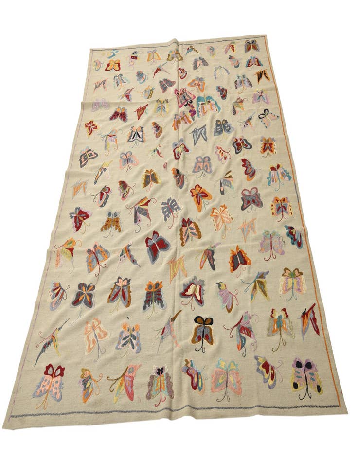 Detail image of  6' 9 x 9' 2  Hand Woven Kilim Suzani Wool Rug