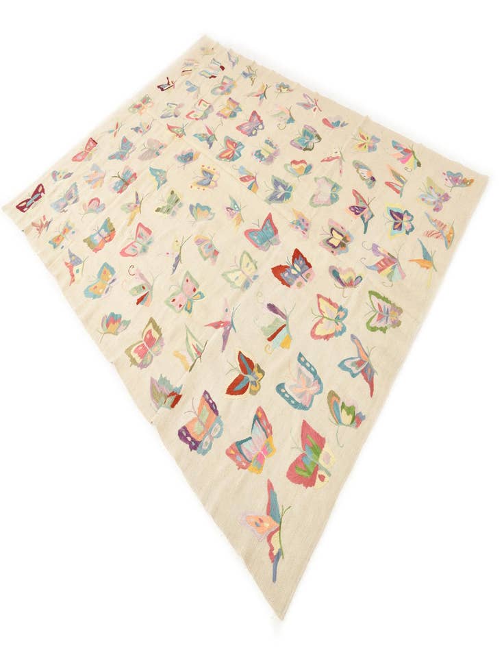 Detail image of  6' 8 x 8' 11  Hand Woven Kilim Suzani Wool Rug