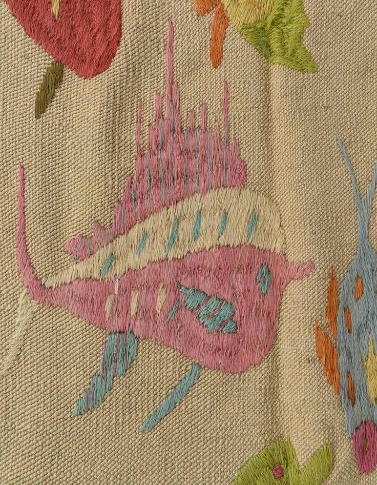 Detail image of  5' 6 x 7' 6  Hand Woven Kilim Suzani Wool Rug