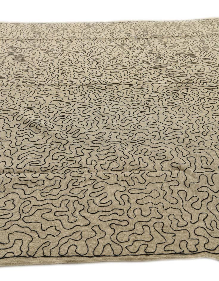 Detail image of  8' 4 x 9' 7  Hand Woven Kilim Suzani Wool Rug