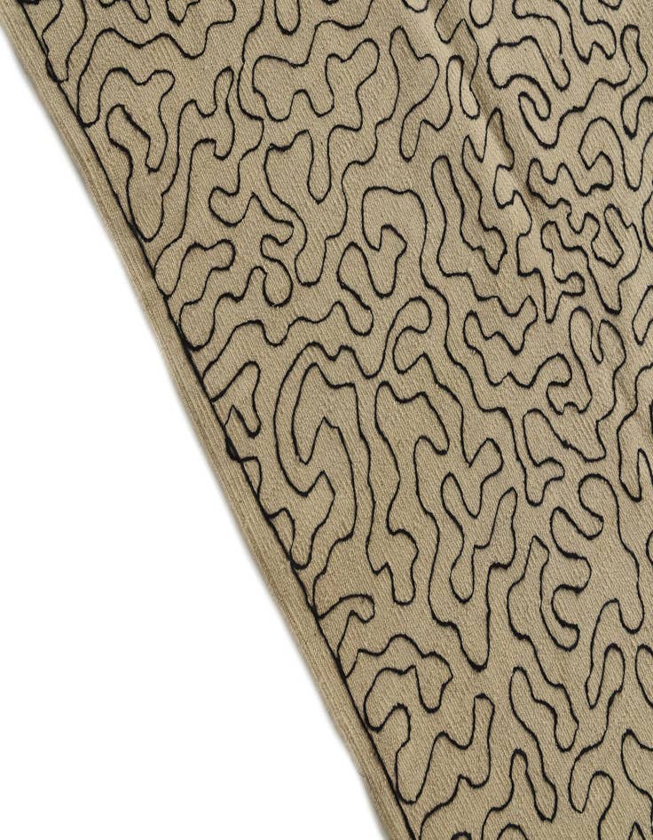 Detail image of  8' 4 x 9' 7  Hand Woven Kilim Suzani Wool Rug