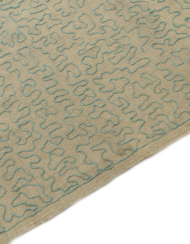 Detail image of  4' 1 x 5' 6  Hand Woven Kilim Suzani Wool Rug