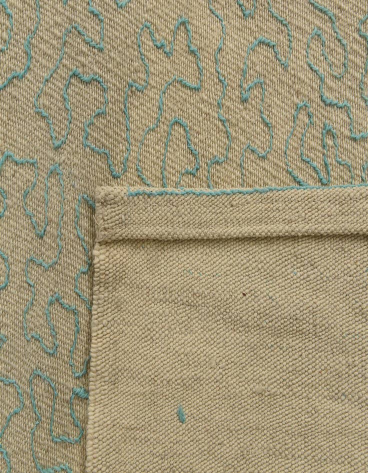 Detail image of  4' 1 x 5' 6  Hand Woven Kilim Suzani Wool Rug