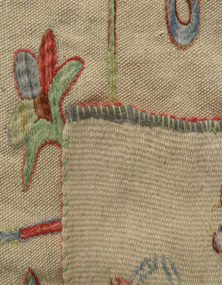 Detail image of  5' 5 x 7' 8  Hand Woven Kilim Suzani Wool Rug