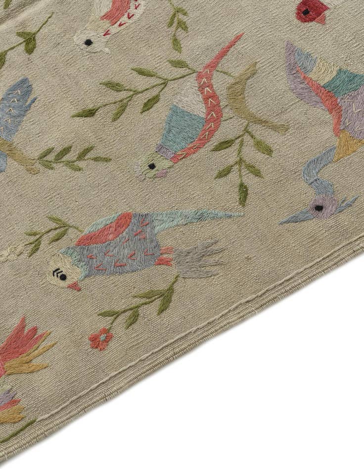 Detail image of  4' 2 x 5' 5  Hand Woven Kilim Suzani Wool Rug