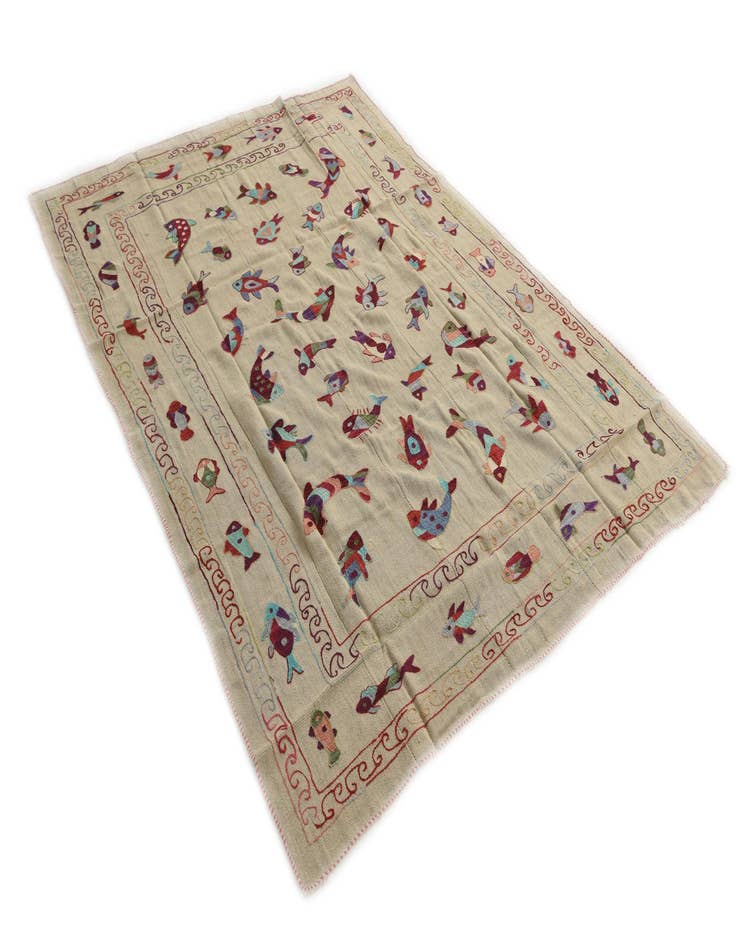 Detail image of  5' 8 x 7' 8  Hand Woven Kilim Suzani Wool Rug