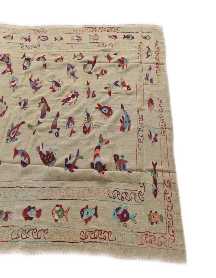 Detail image of  5' 8 x 7' 8  Hand Woven Kilim Suzani Wool Rug