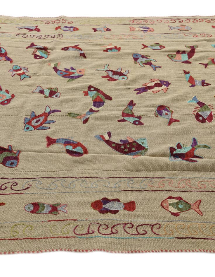 Detail image of  5' 8 x 7' 8  Hand Woven Kilim Suzani Wool Rug