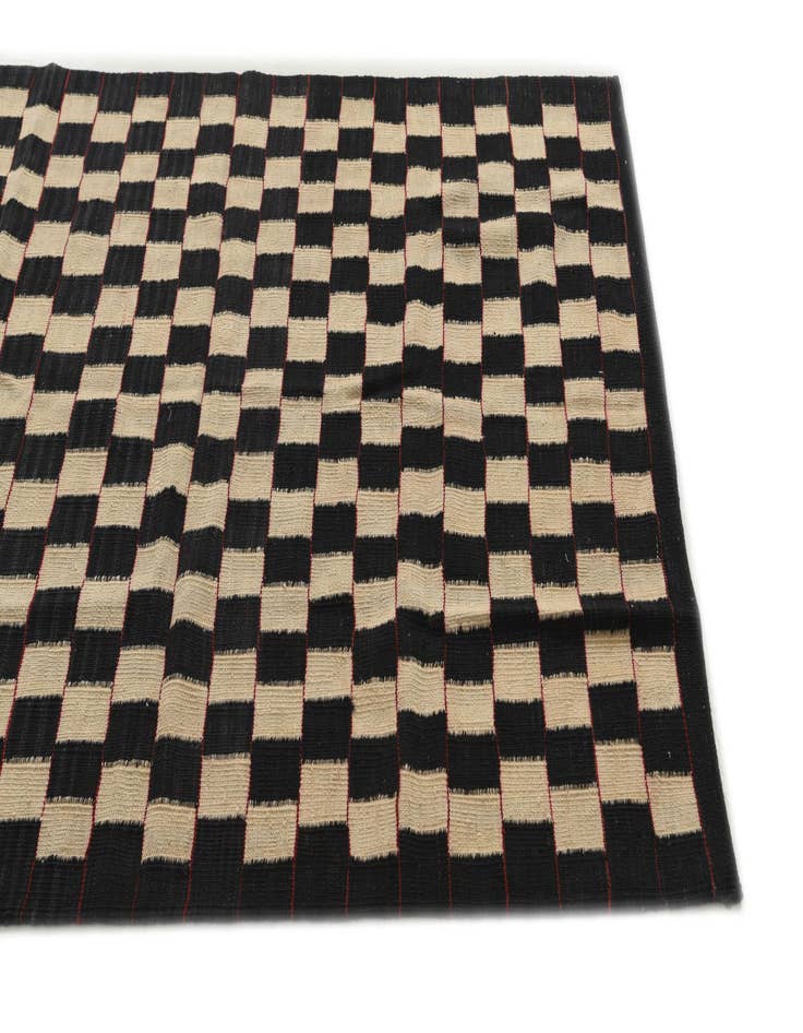 Detail image of  4' 1 x 5' 7  Hand Woven Kilim Suzani Wool Rug