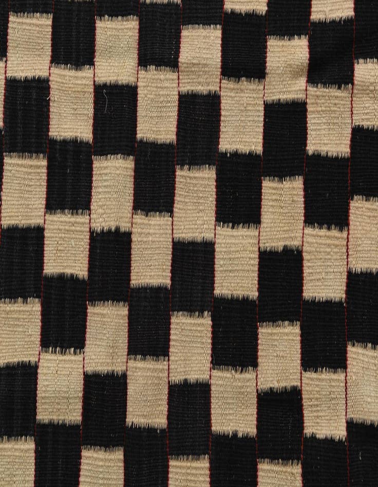 Detail image of  4' 1 x 5' 7  Hand Woven Kilim Suzani Wool Rug