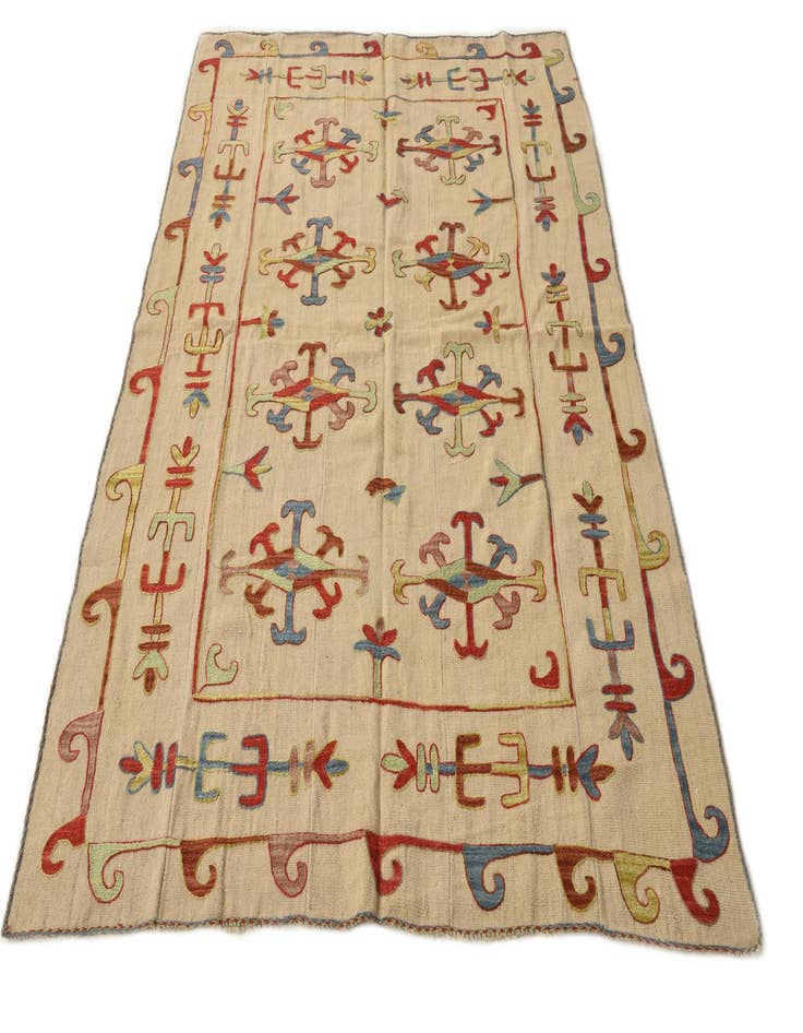 Detail image of  5' 5 x 7' 9  Hand Woven Kilim Suzani Wool Rug