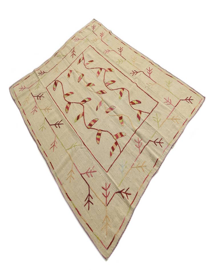 Detail image of  5' 3 x 6' 6  Hand Woven Kilim Suzani Wool Rug