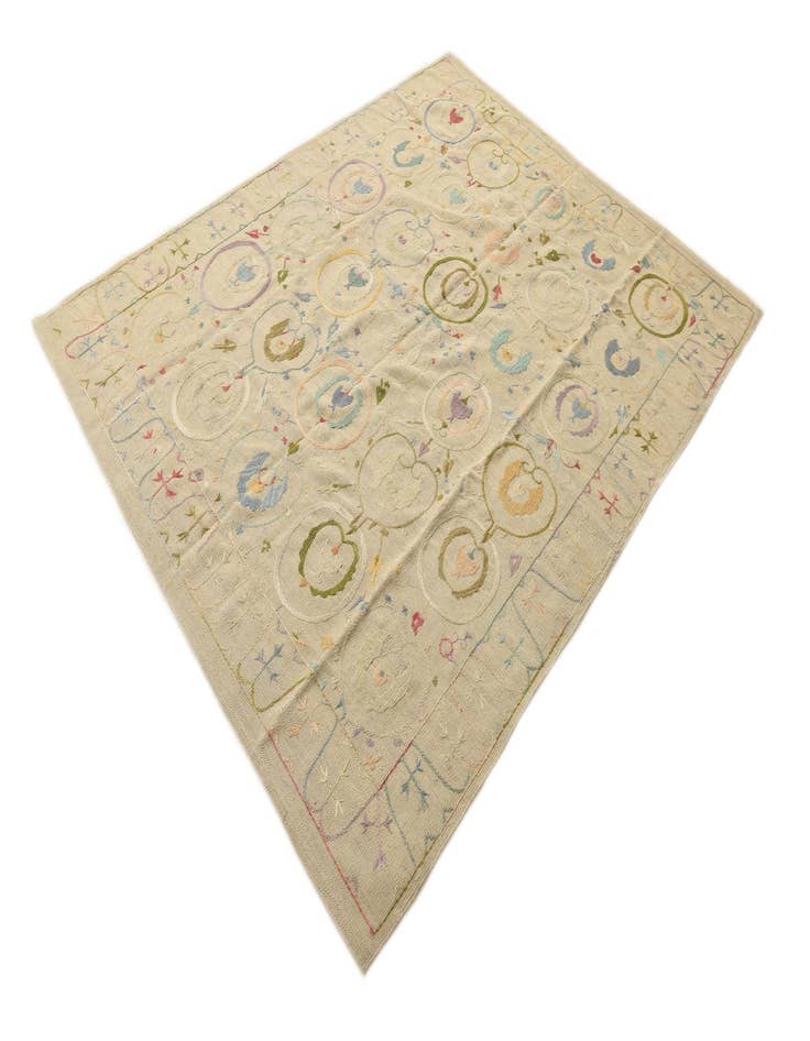 Detail image of  6' x 7' 8  Hand Woven Kilim Suzani Wool Rug