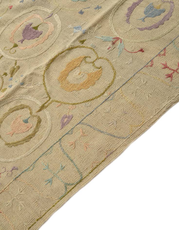 Detail image of  6' x 7' 8  Hand Woven Kilim Suzani Wool Rug