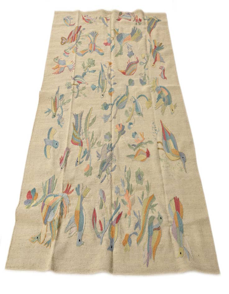 Detail image of  5' x 6' 1  Hand Woven Kilim Suzani Wool Rug