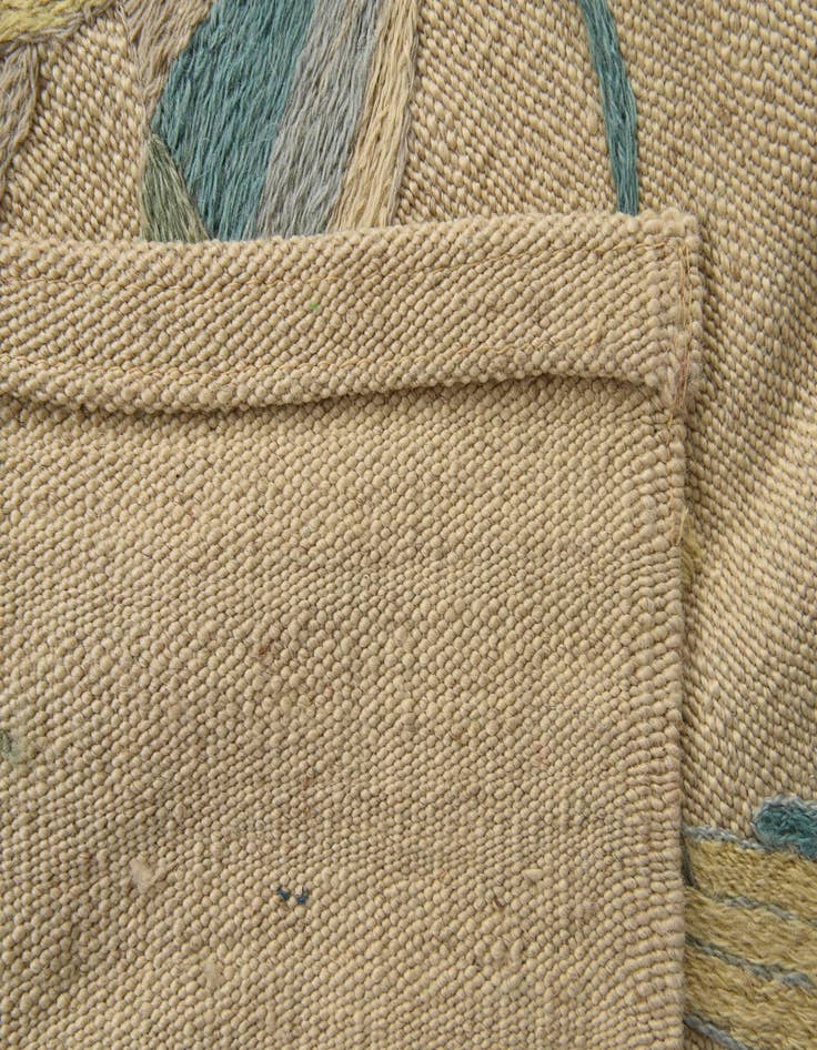 Detail image of  5' x 6' 1  Hand Woven Kilim Suzani Wool Rug