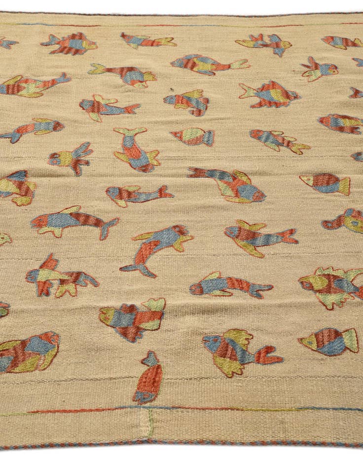 Detail image of  5' 2 x 6' 8  Hand Woven Kilim Suzani Wool Rug