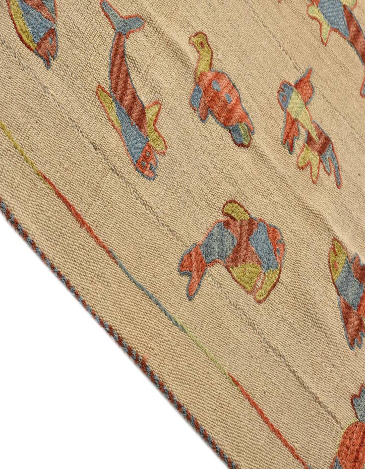 Detail image of  5' 2 x 6' 8  Hand Woven Kilim Suzani Wool Rug