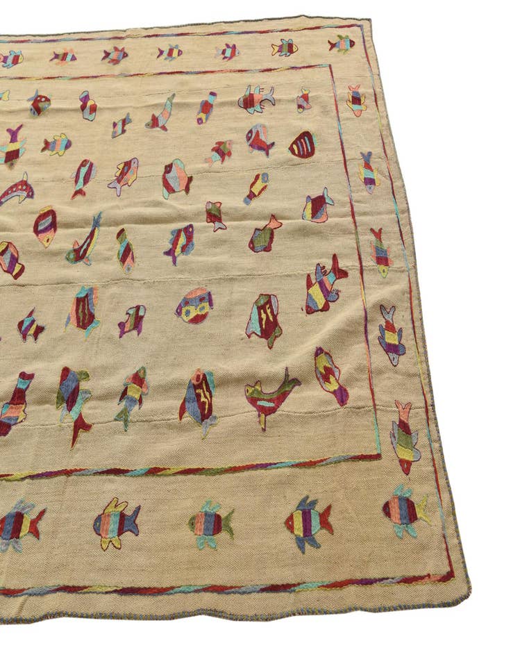 Detail image of  5' 9 x 7' 7  Hand Woven Kilim Suzani Wool Rug