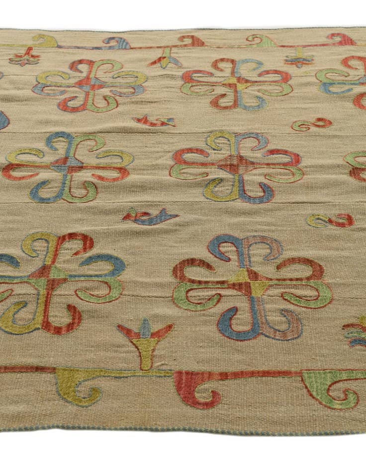 Detail image of  5' 7 x 7' 9  Hand Woven Kilim Suzani Wool Rug