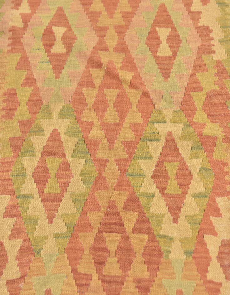 Detail image of  3' 2 x 4' 10  Hand Woven Kilim Waziri Wool Rug