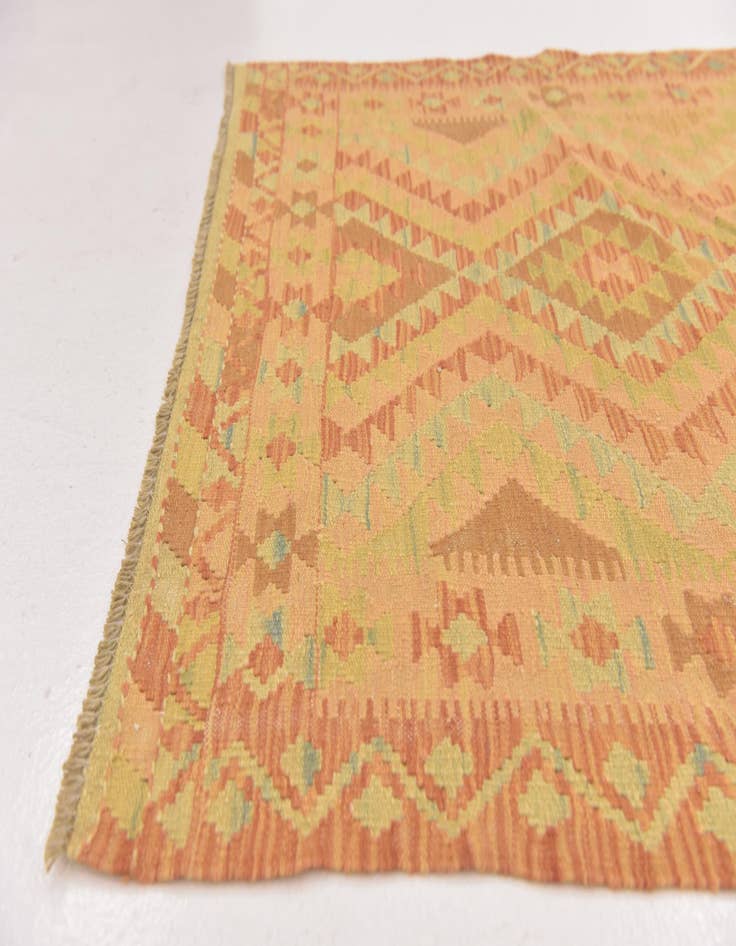 Detail image of  3' 2 x 4' 8  Hand Woven Kilim Waziri Wool Rug