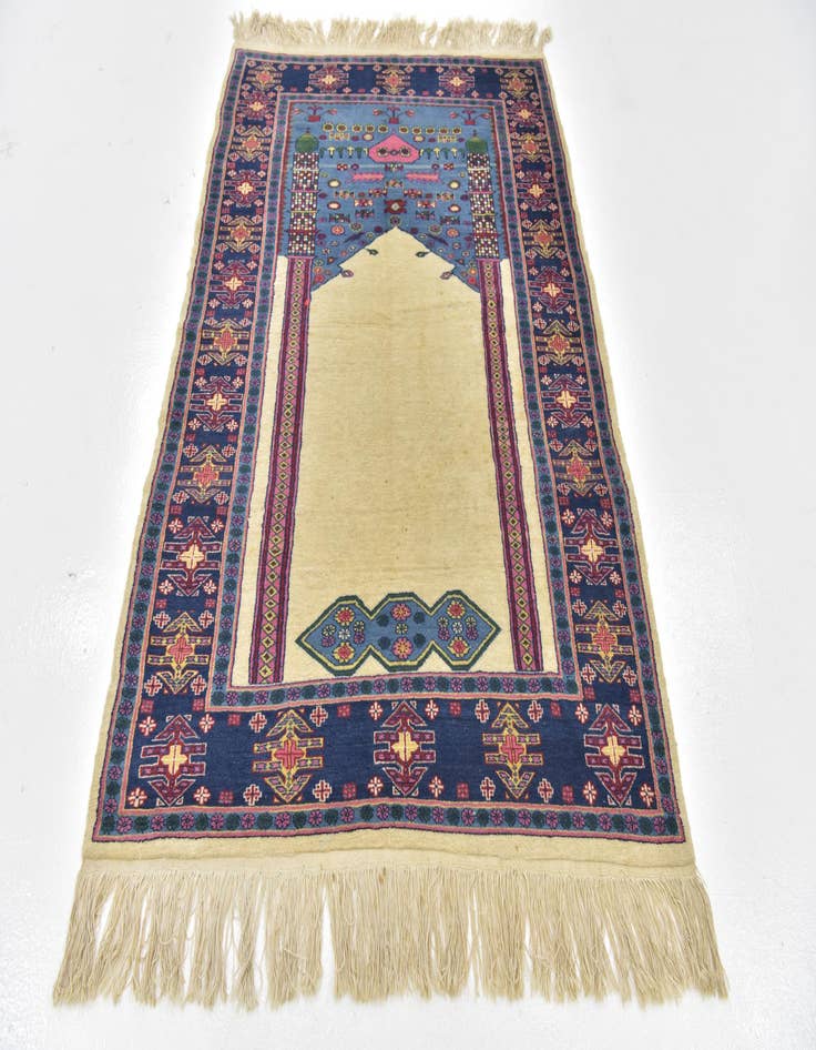 Detail image of  4' x 5' 10  Hand Knotted Lahour Oriental Wool Rug