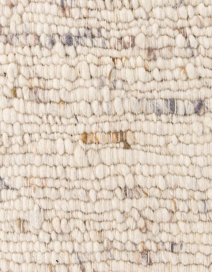 Detail image of  2' 2 x 3'  Hand Woven Lana New Zealand Wool Rug
