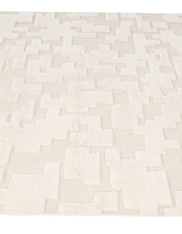 Detail image of  5' 2 x 8' 2  Hand Knotted Lana New Zealand Wool Rug