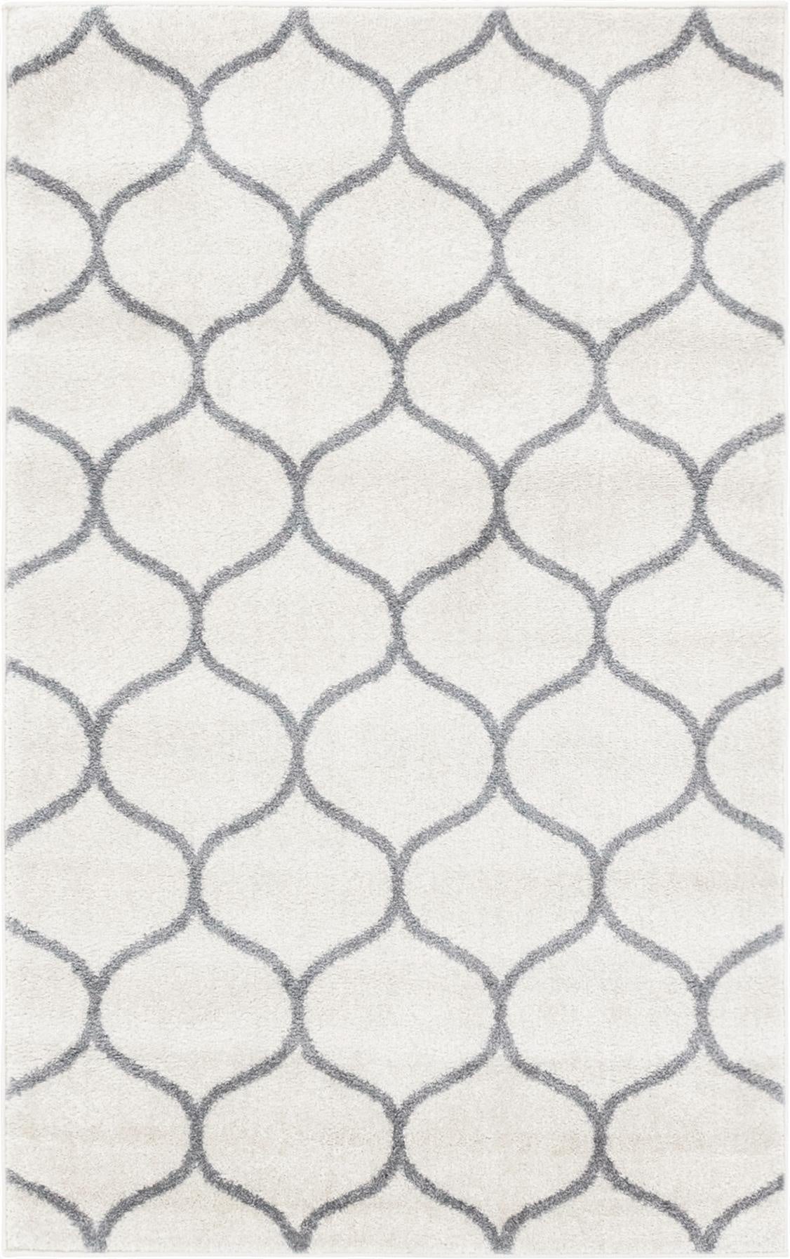  3' x 5' 3 Lattice Frieze Rug