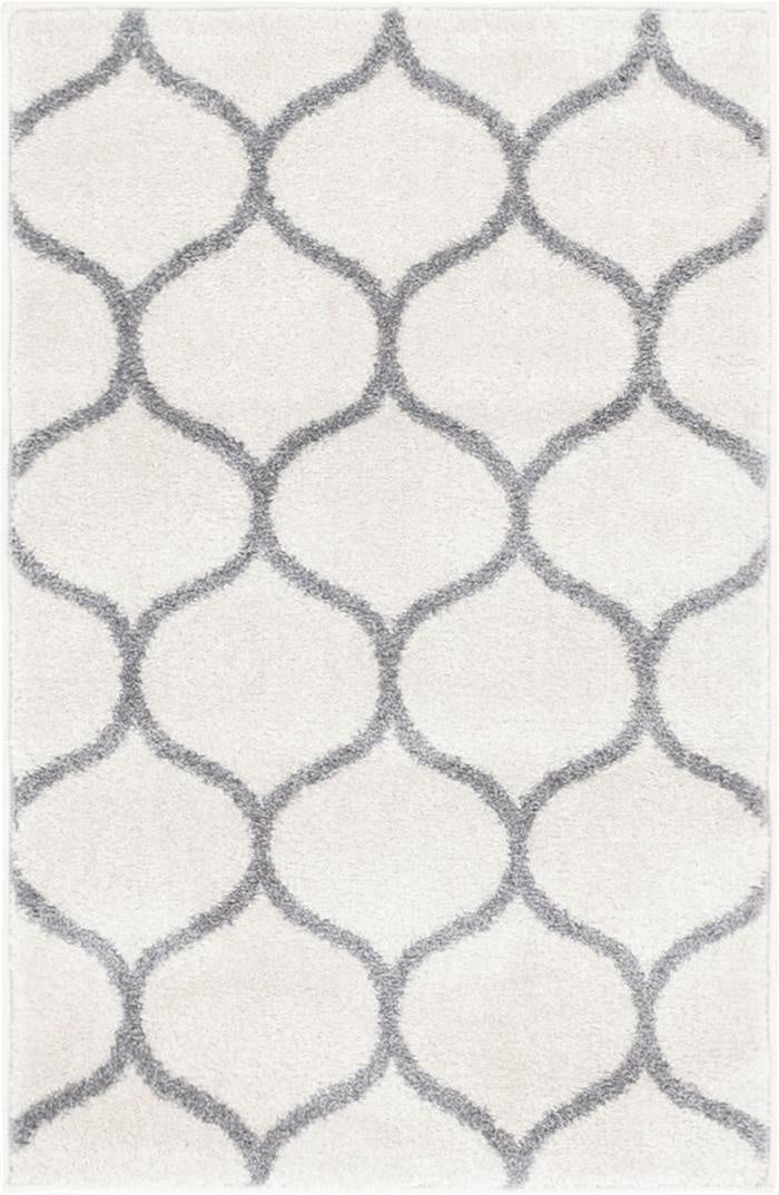  2' x 3' Lattice Frieze Rug
