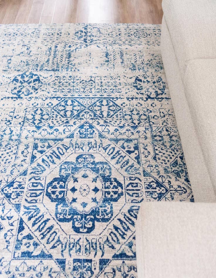 Detail image of  4' x 6' Legacy Rug