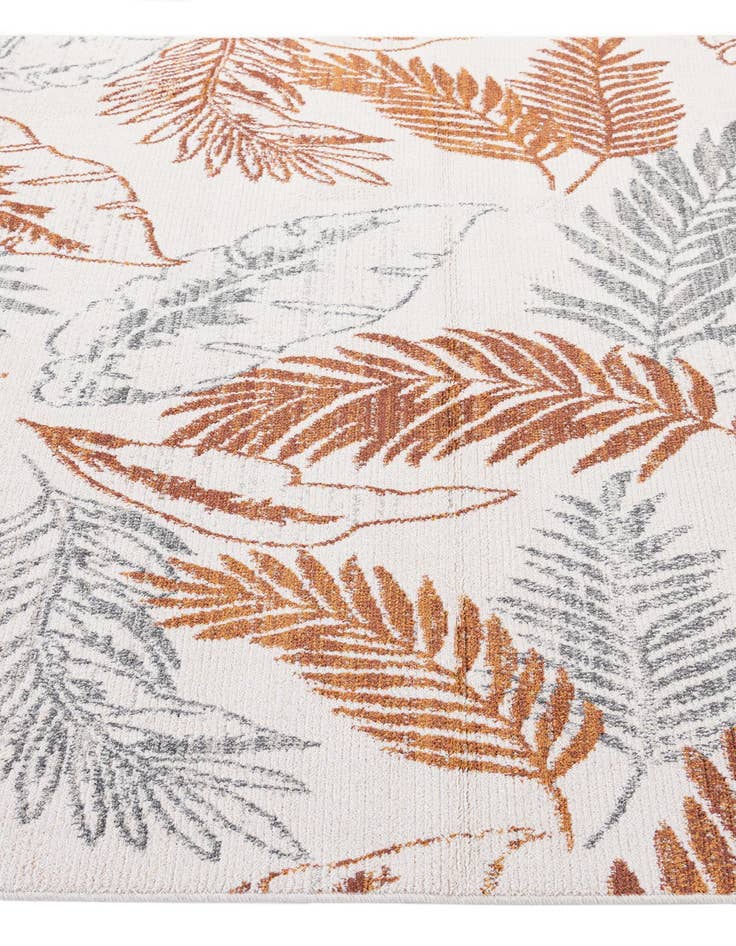 Detail image of  5' 4 x 8' Lola Rug