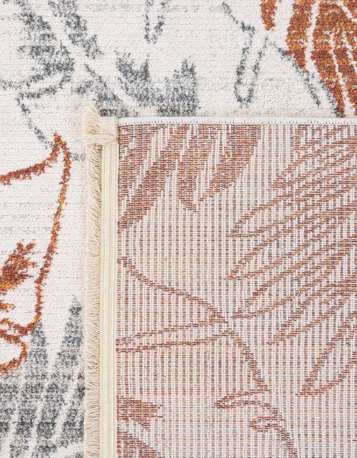 Detail image of  5' 4 x 8' Lola Rug