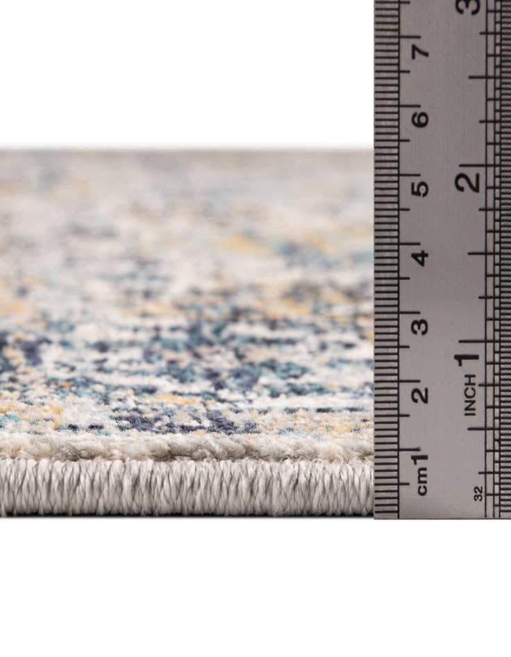 Detail image of  5' 3 x 7' 7 Lola Rug