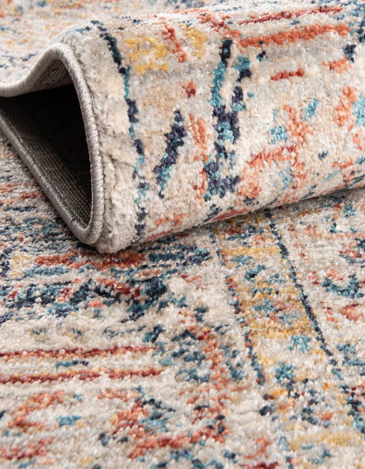 Detail image of  5' 3 x 7' 7 Lola Rug