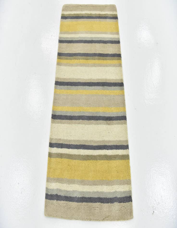 Detail image of  2' 8 x 4' 10 Luna Wool Rug