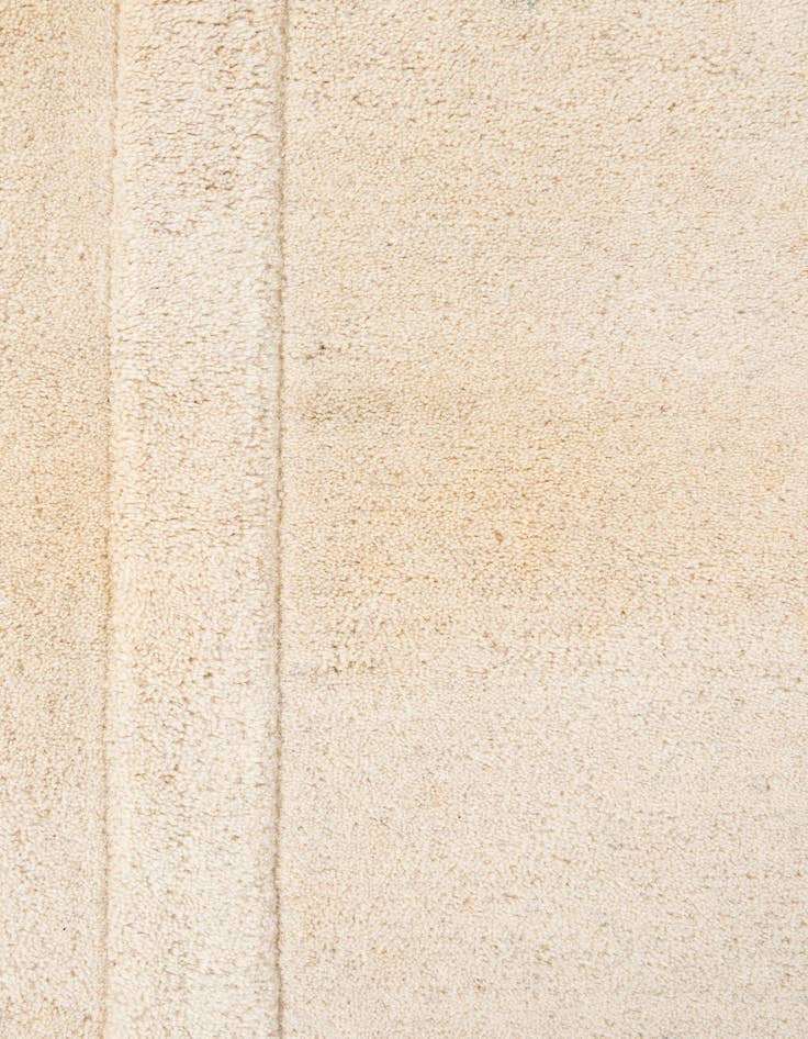 Detail image of  2' 8 x 5' Luna Wool Rug