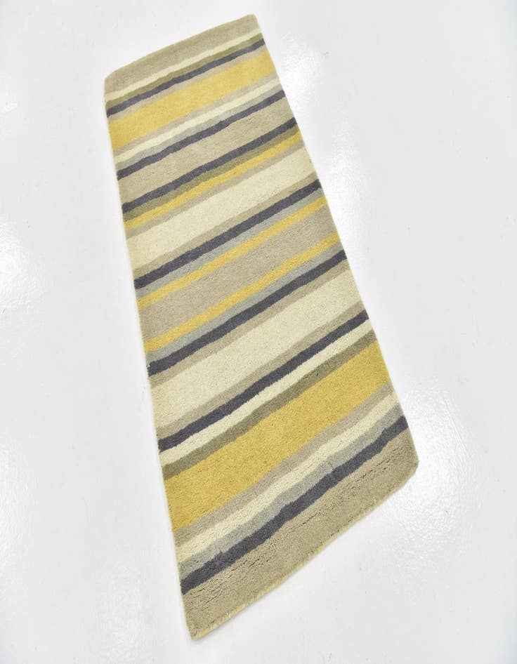 Detail image of  2' 8 x 4' 10 Luna Wool Rug