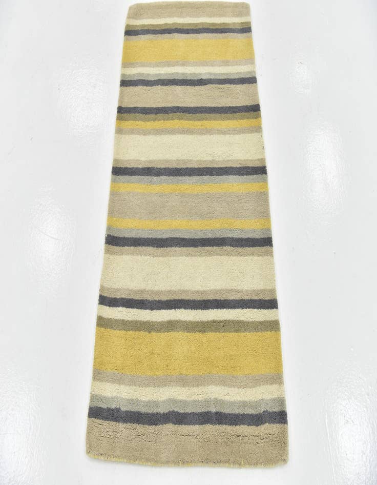 Detail image of  2' 8 x 4' 10 Luna Wool Rug