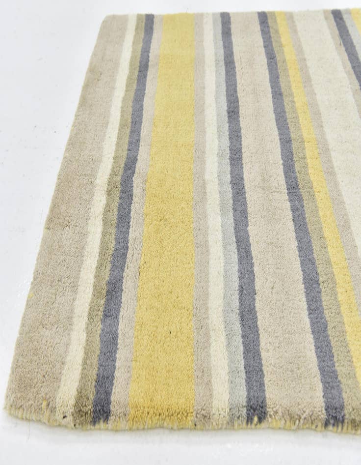 Detail image of  2' 8 x 4' 10 Luna Wool Rug