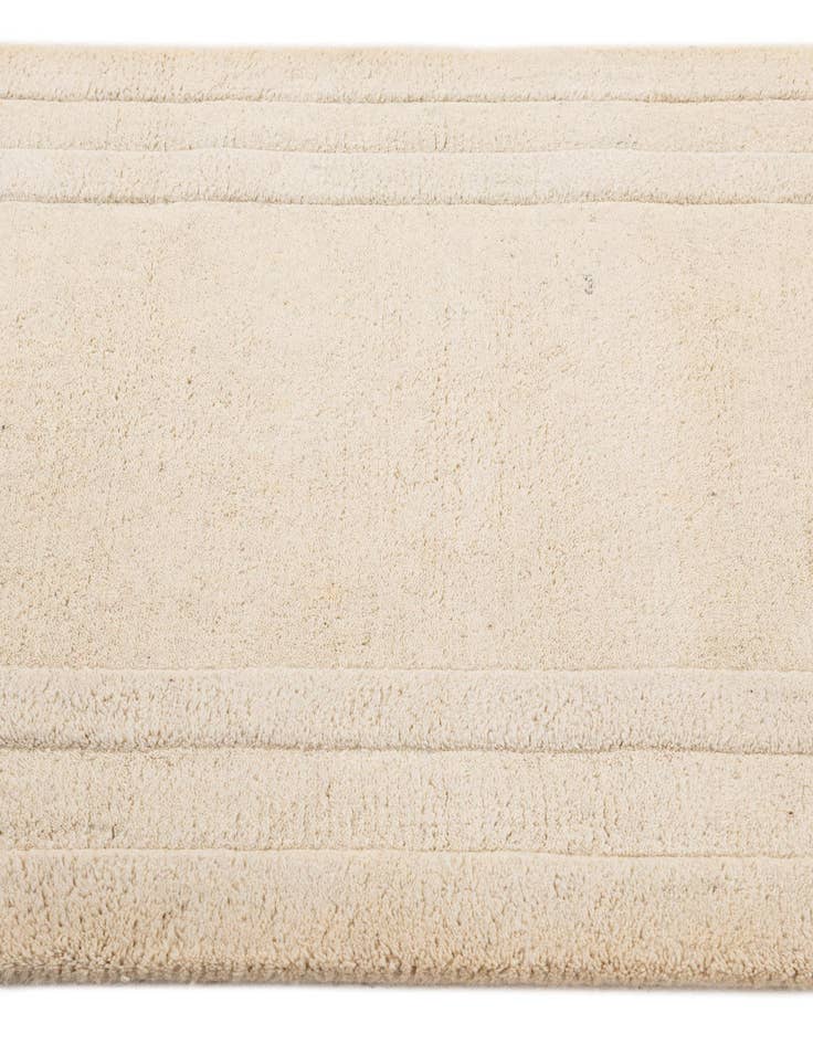 Detail image of  2' 9 x 5' Luna Wool Rug